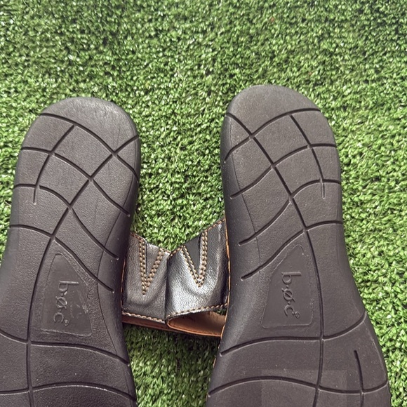 NWOT BOC Women’s Black Slip on Sandals with Adjustable Side Strap - Picture 11 of 11